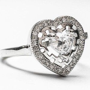 Heart Shaped 925 Sterling Silver Ring Size 8 - Great Valentines Day Gift!